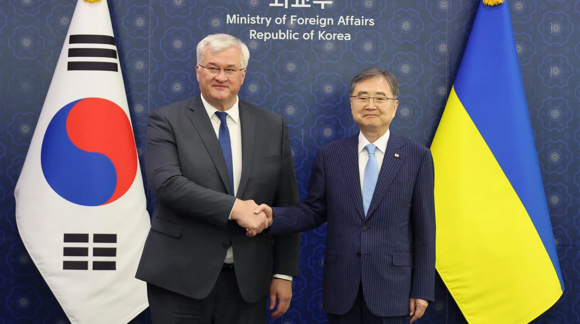 Сеул 11 серпня назвав підтверджені цифри КНДР та межі гуманітарної підтримки України