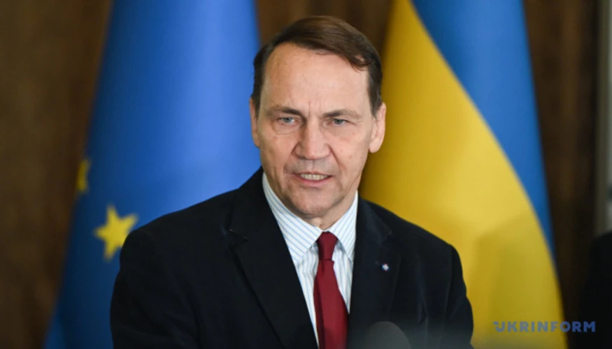 Сікорський запропонував «Європейський легіон» — Україну не запросили на парад Польщі