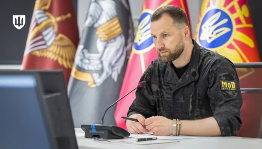 Міноборони пояснило, як Хмару звільнили з військової служби