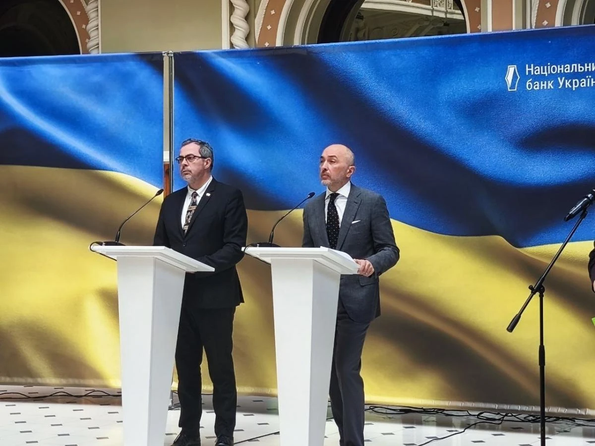 Що змінює рішення НБУ про монету на честь Іоанна Павла ІІ