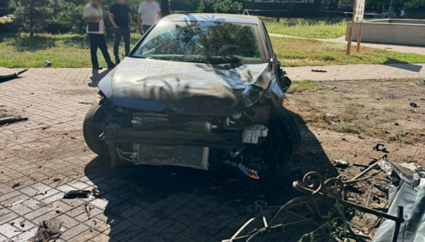 Смертельна ДТП на зупинці в Києві: що відомо про аварію і підозру