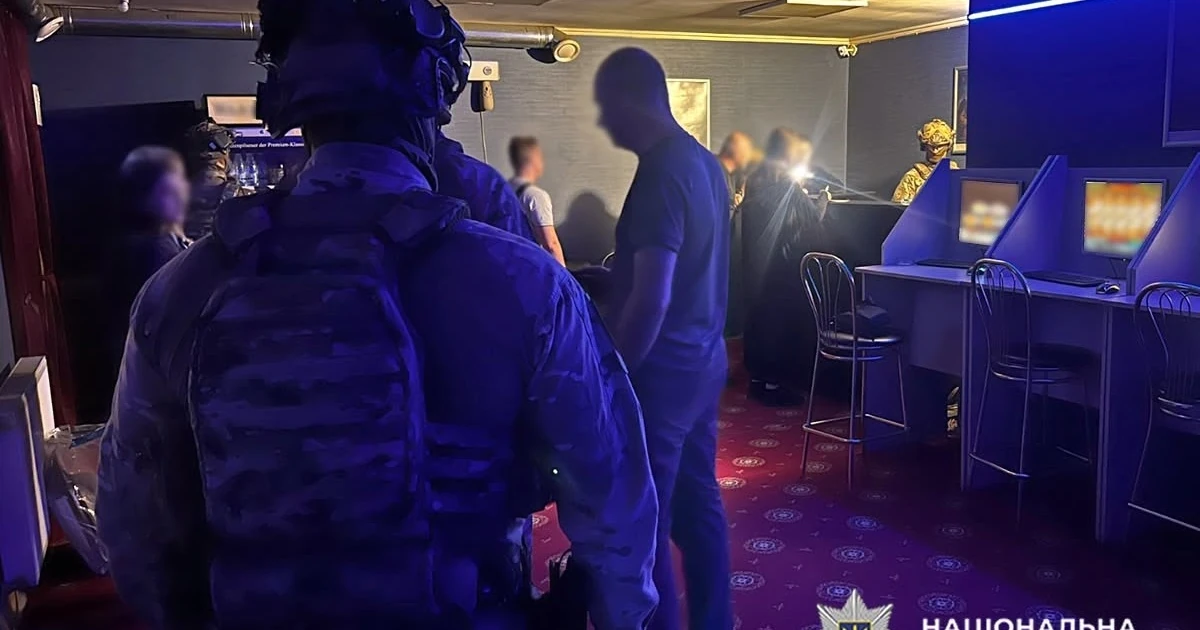 Підпільне казино у Волочиську: перебіг викриття та підозра 63-річній організаторці